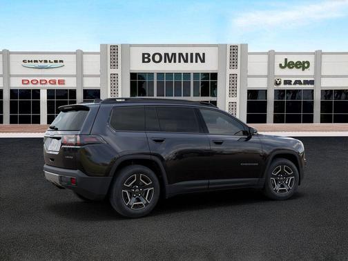 Diamond Black 2026 Jeep Cherokee LAREDO/LIMITED