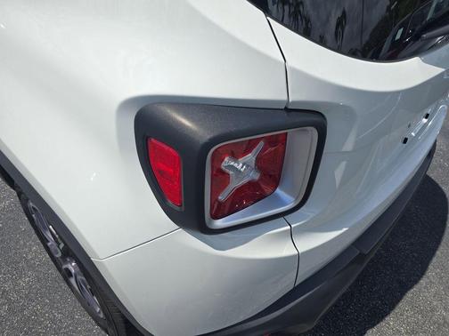 2017 Jeep Renegade Limited
