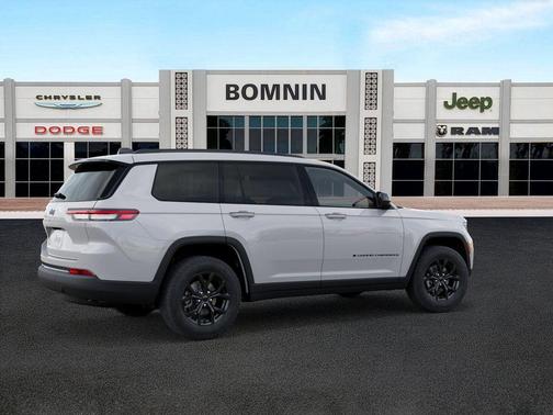 2025 Jeep Grand Cherokee L Laredo