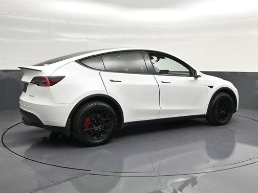 White 2021 Tesla Model Y Performance