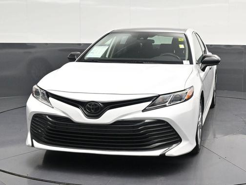 Super White 2019 Toyota Camry LE