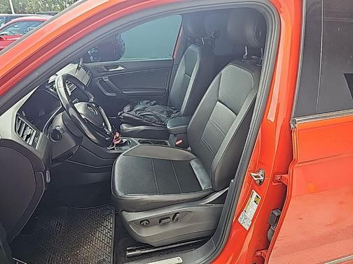 2019 Volkswagen Tiguan 2.0T SEL R-Line