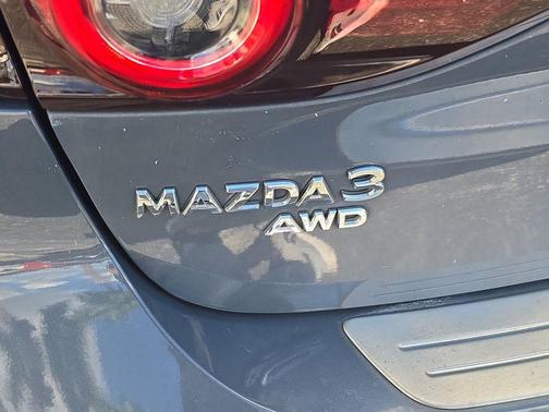 2023 Mazda Mazda3 AWD w/Premium Package