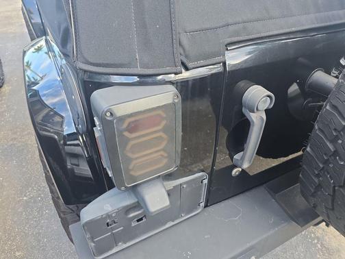 2012 Jeep Wrangler Sahara