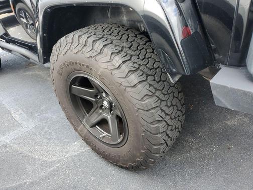 2012 Jeep Wrangler Sahara
