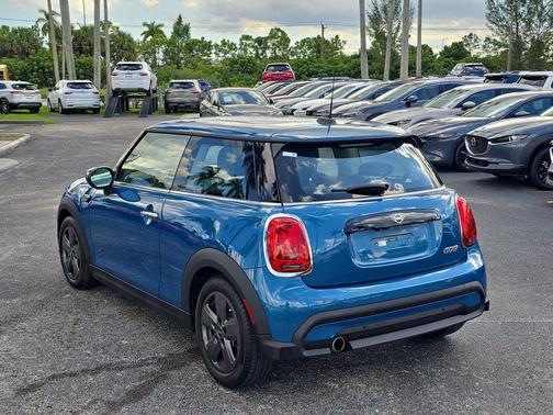 2024 MINI Hardtop Cooper