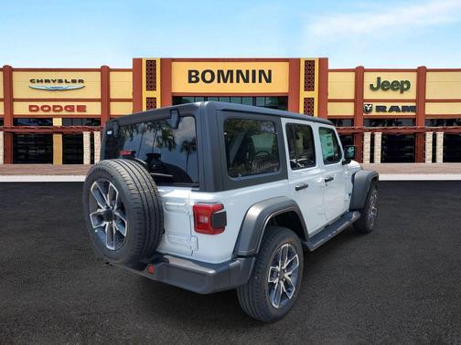 2025 Jeep Wrangler 4xe Sport