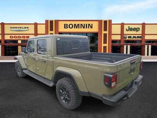 2025 Jeep Gladiator Sport
