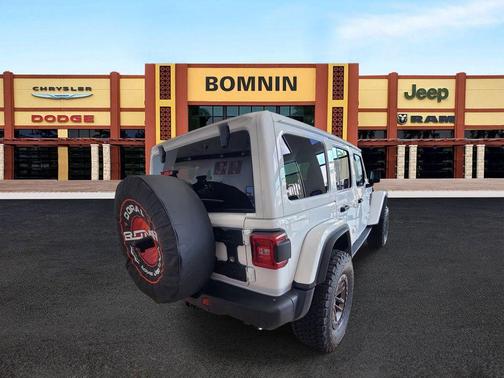 2025 Jeep Wrangler Rubicon 392