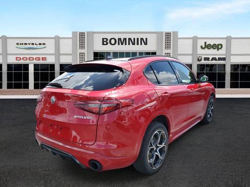 2022 Alfa Romeo Stelvio Veloce