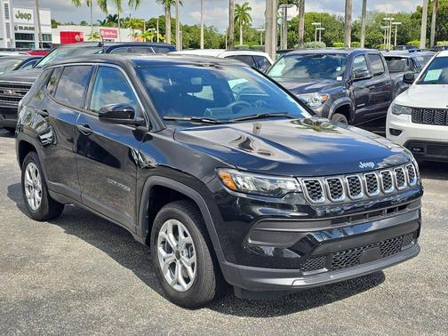 2025 Jeep Compass Sport