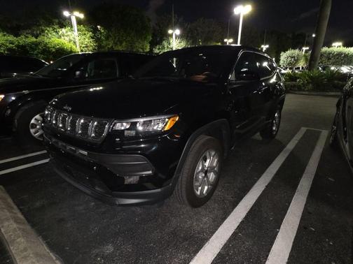 2025 Jeep Compass Sport