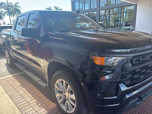 2022 Chevrolet Silverado 1500 Custom