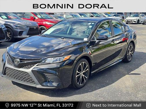 2020 Toyota Camry SE