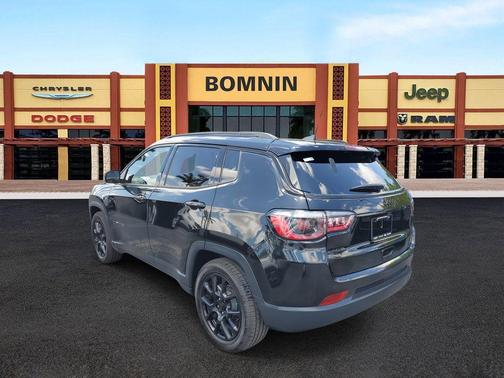 2022 Jeep Compass Altitude