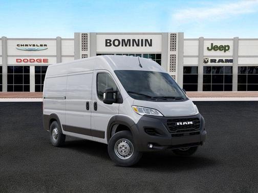 Bright White Clearcoat 2026 RAM ProMaster 2500 High Roof