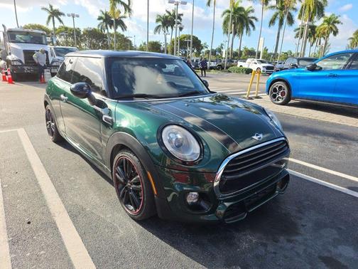 2016 MINI Hardtop Cooper