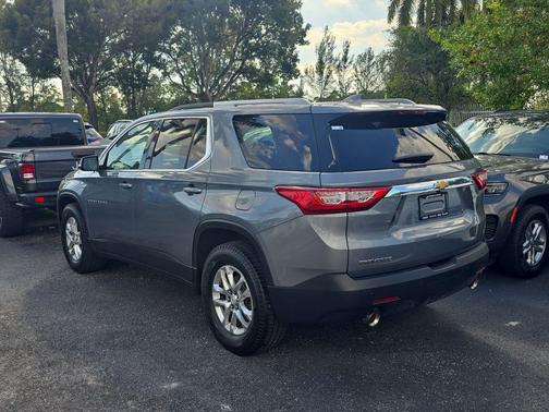 2018 Chevrolet Traverse LT Cloth