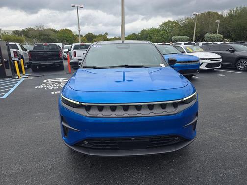 Hydro Blue Pearlcoat 2025 Jeep Wagoneer S Limited