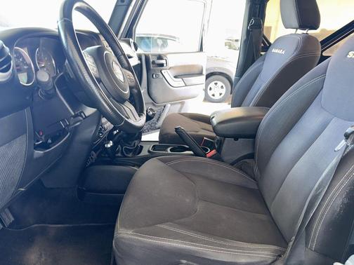 2013 Jeep Wrangler Sahara
