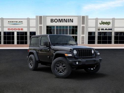 Black Clearcoat 2026 Jeep Wrangler Sport