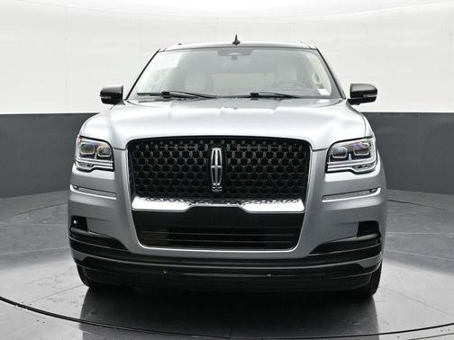 2023 Lincoln Navigator Black Label
