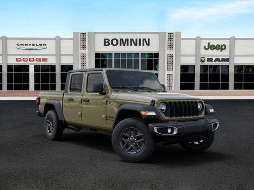 41 2026 Jeep Gladiator Sport