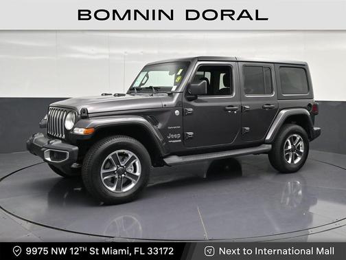 Granite Crystal Clearcoat Metallic 2018 Jeep Wrangler Unlimited Sahara