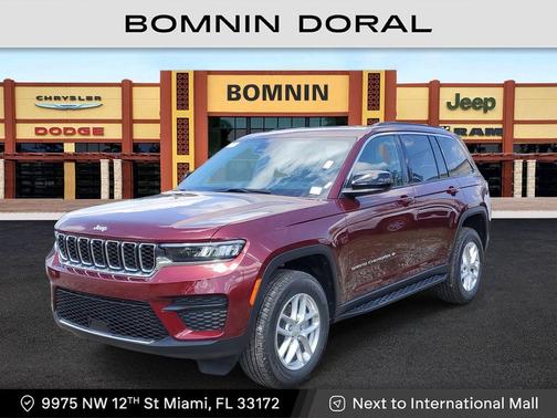 2025 Jeep Grand Cherokee Laredo