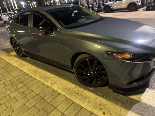 2024 Mazda Mazda3 Carbon Edition