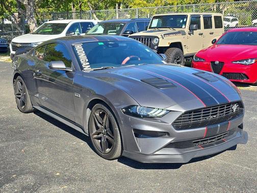 2021 Ford Mustang EcoBoost