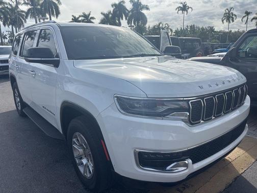 2024 Jeep Wagoneer Base