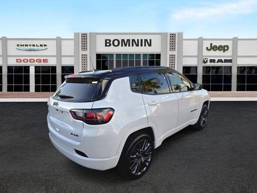 2022 Jeep Compass Altitude