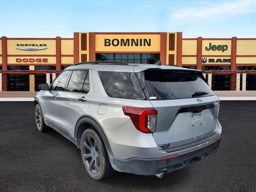 2023 Ford Explorer ST-Line