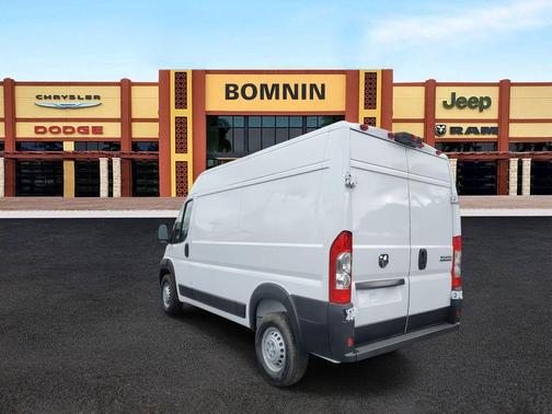 2025 RAM ProMaster 1500 Base