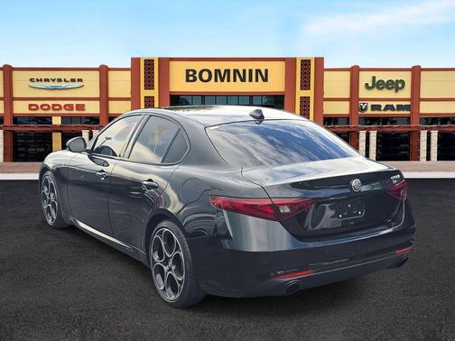 2023 Alfa Romeo Giulia Ti