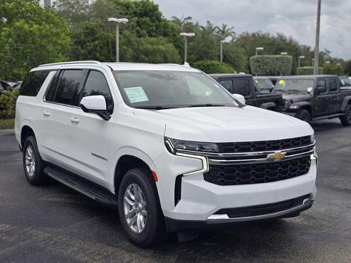 2022 Chevrolet Suburban LS