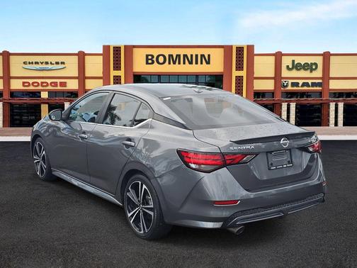 2021 Nissan Sentra SR