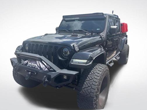 Black Clearcoat 2020 Jeep Gladiator Overland
