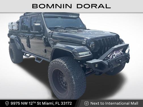 Black Clearcoat 2020 Jeep Gladiator Overland