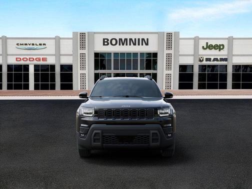 Black Crystal Pearlcoat 2026 Jeep Cherokee LAREDO/LIMITED