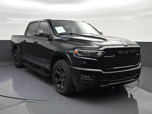 Diamond Black 2025 RAM 1500 Big Horn/Lone Star
