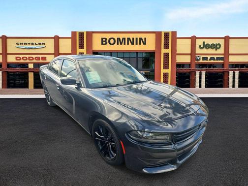 2018 Dodge Charger SXT