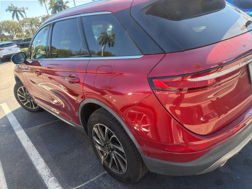 2021 Lincoln Corsair Standard