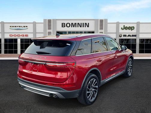 2021 Lincoln Corsair Standard