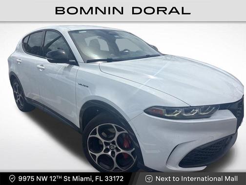 White 2024 Alfa Romeo Tonale Veloce