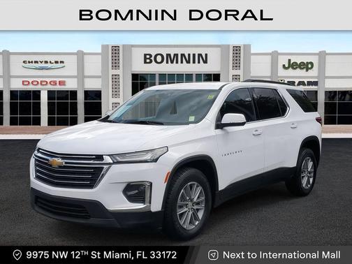 2022 Chevrolet Traverse LT Cloth