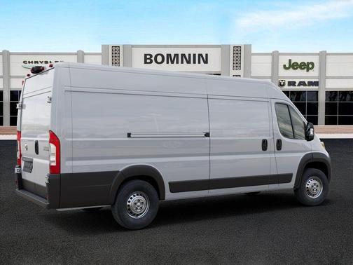Bright White Clearcoat 2026 RAM ProMaster 3500 High Roof