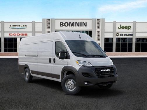 Bright White Clearcoat 2026 RAM ProMaster 3500 High Roof