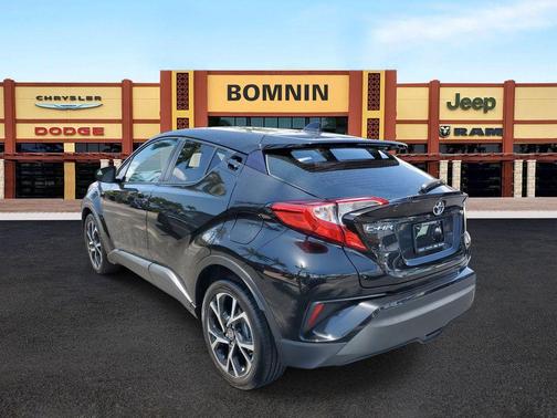 2021 Toyota C-HR XLE